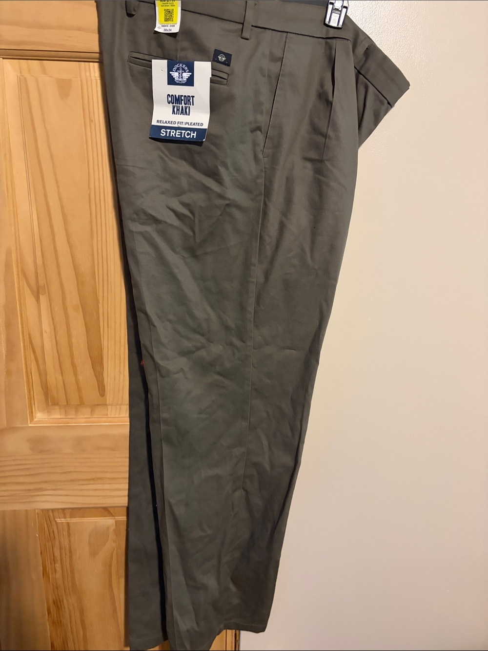Dockers Men's Chinos in Dark Brown- Stretch Comfort